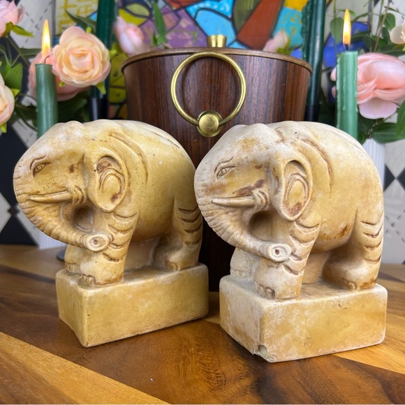 Vintage Carved Stone Elephant Bookends — Heavy, Hand-Finished, Global Decor - Picture 3 of 8